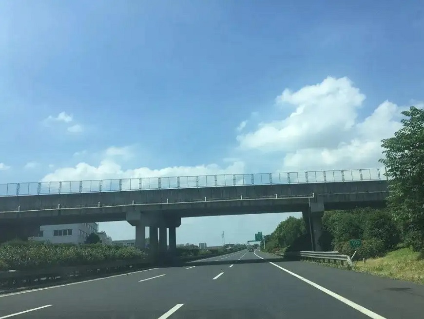 錫張高速新區(qū)互通主線橋